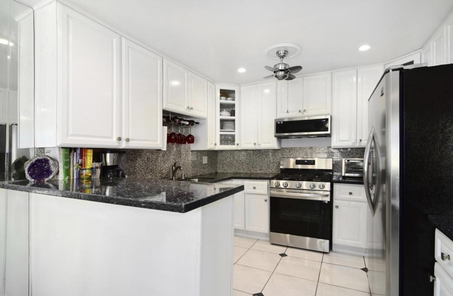 Collinswood With Private Bathroom In Shared Alloggio in famiglia Los Angeles